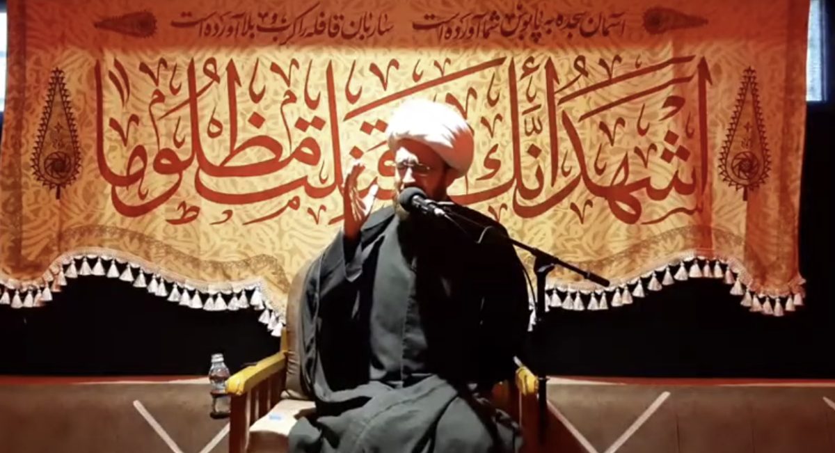 كُلِّيَّةُ الْعُلُومِ الْإِسْلَامِيَّةِ فِي جَامِعَةِ كَرْبَلَاءَ تقيم مَجْلِسَهَا الْحُسَيْنِيَّ الْعَاشُورَائِيَّ السَّنَوِيَّ، اسْتِذْكَاراً لِوَاقِعَةِ الطَّفِّ الْخَالِدَةِ،