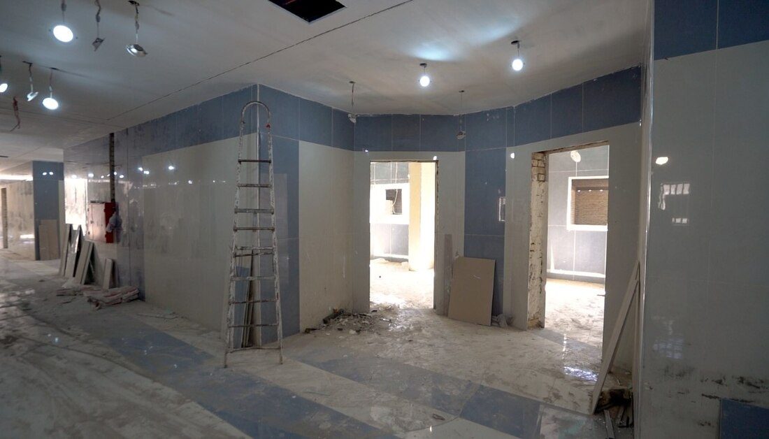 قسم المشاريع الهندسية والفنية في العتبة الحسينية يواصل تنفيذ مشروع مستشفى الرشاد التعليمي في العاصمة بغداد