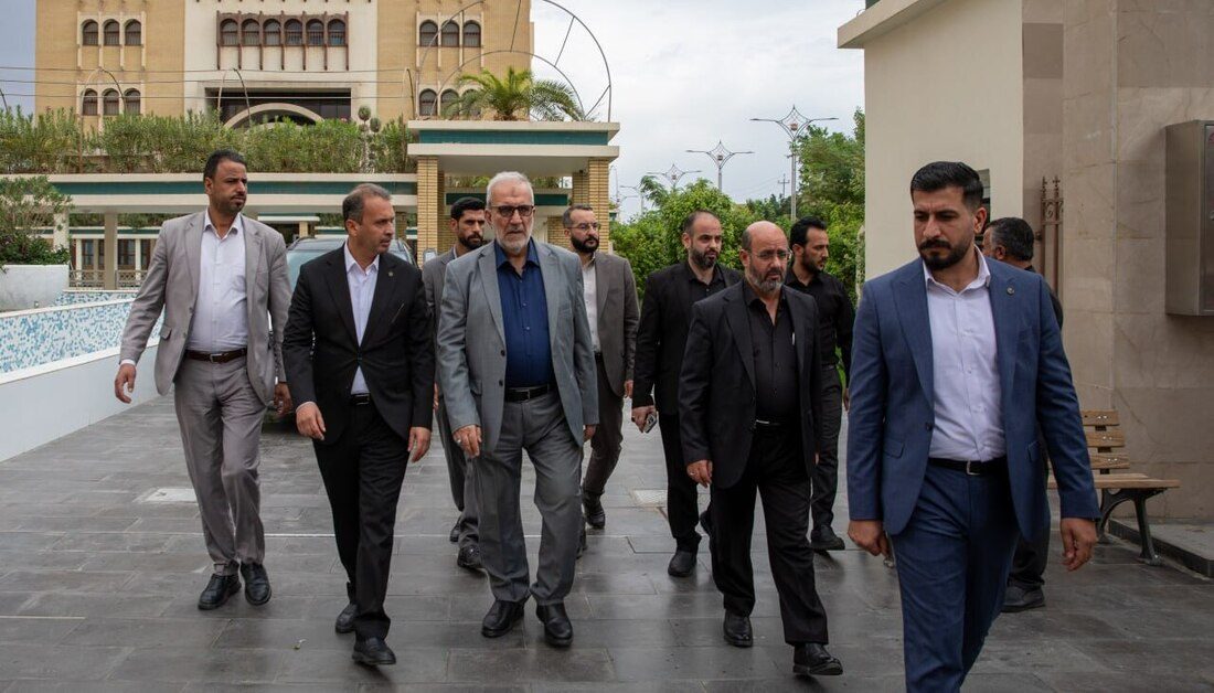 بالصور .. الأمين العام للعتبة الحسينية المقدسة يطّلع ميدانيا على واقع التعليم في مجمع مدارس السلام التربوية