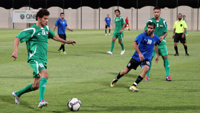 لقاء مرتقب بين منتخبا الوطني ونظيره البحريني لحجز البطاقة الاولى لنهائي بطولة دورة الخليج 21