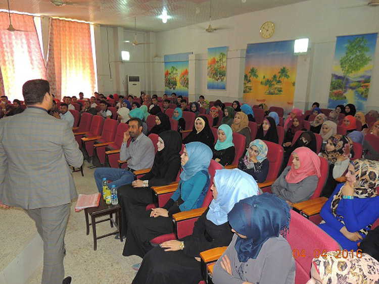 جامعة ذي قار تقيم ندوة حوارية حول التعريف بأهمية المرأة ودورها في المجتمع (تقرير صوتي ومصور )