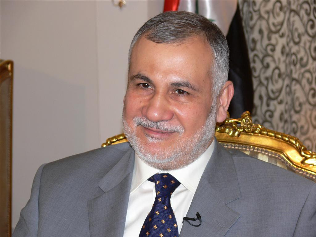 5d14fadeeb919.jpg