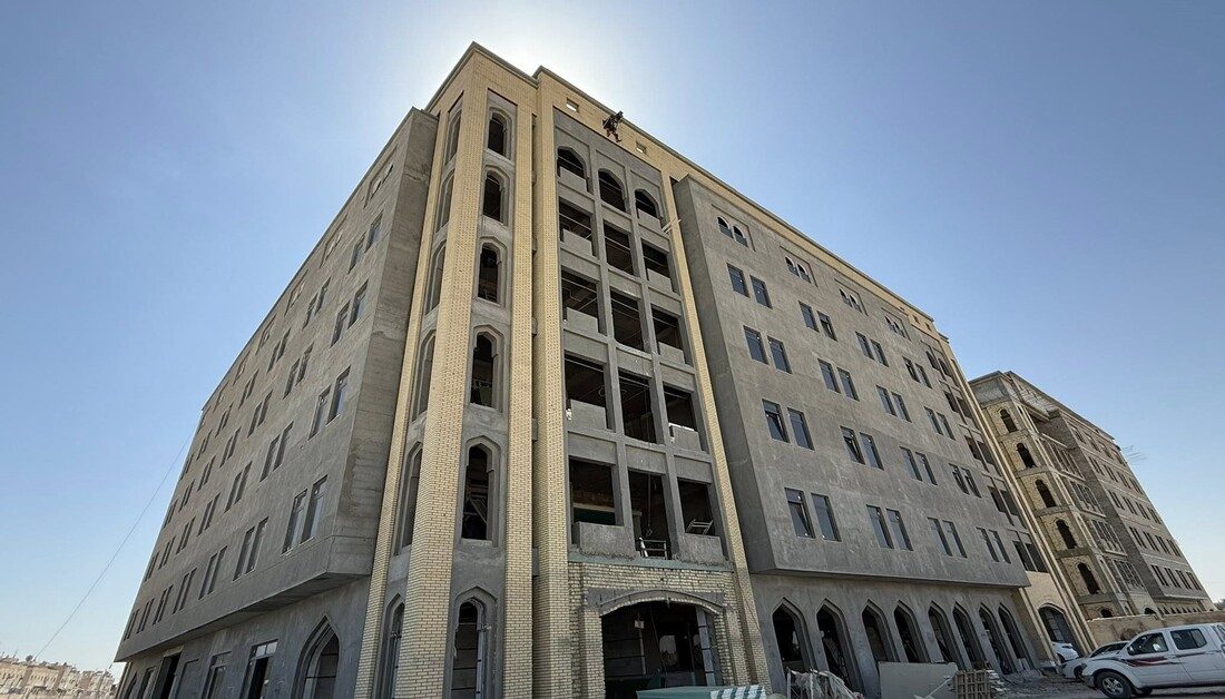قسم المشاريع الإستراتيجية في العتبة الحسينية يعلن عن نسب إنجاز متقدمة يشهدها مشروع مجمع إيواء فاقدات الرعاية والتأهيل المجتمعي في كربلاء