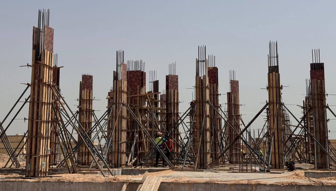قسم المشاريع الإستراتيجية في العتبة الحسينية يعلن عن مواصلة العمل بمشروع مدرسة الإعدادية المهنية في كربلاء