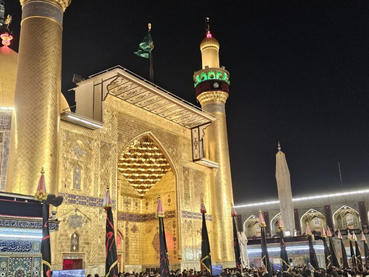 العتبة العلوية المقدسة ترفع راية العزاء استقبالا لشهري محرم وصفر