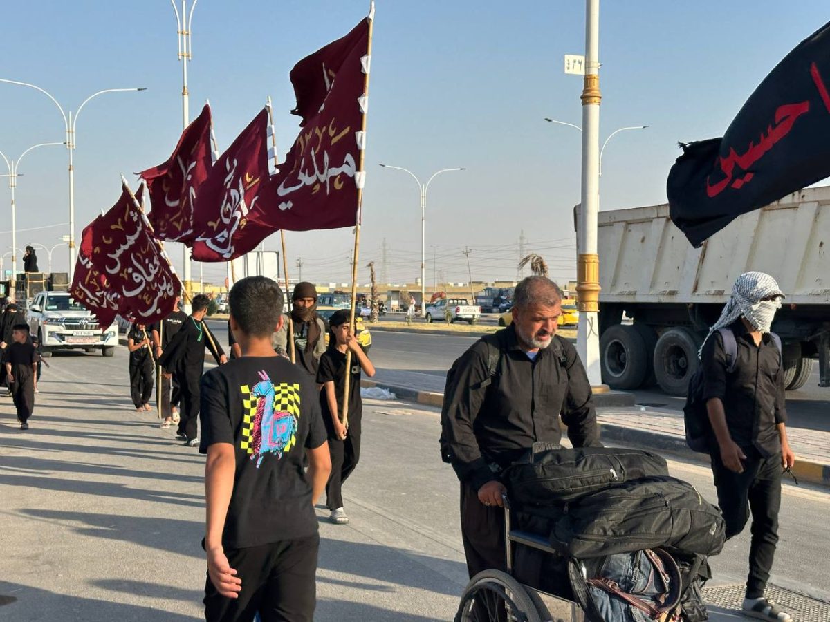 جهود كبيرة تبذلها المواكب الحسينية في المثنى لخدمة الزائرين المتوجهين صوب كربلاء المقدسة لأداء زيارة الأربعين