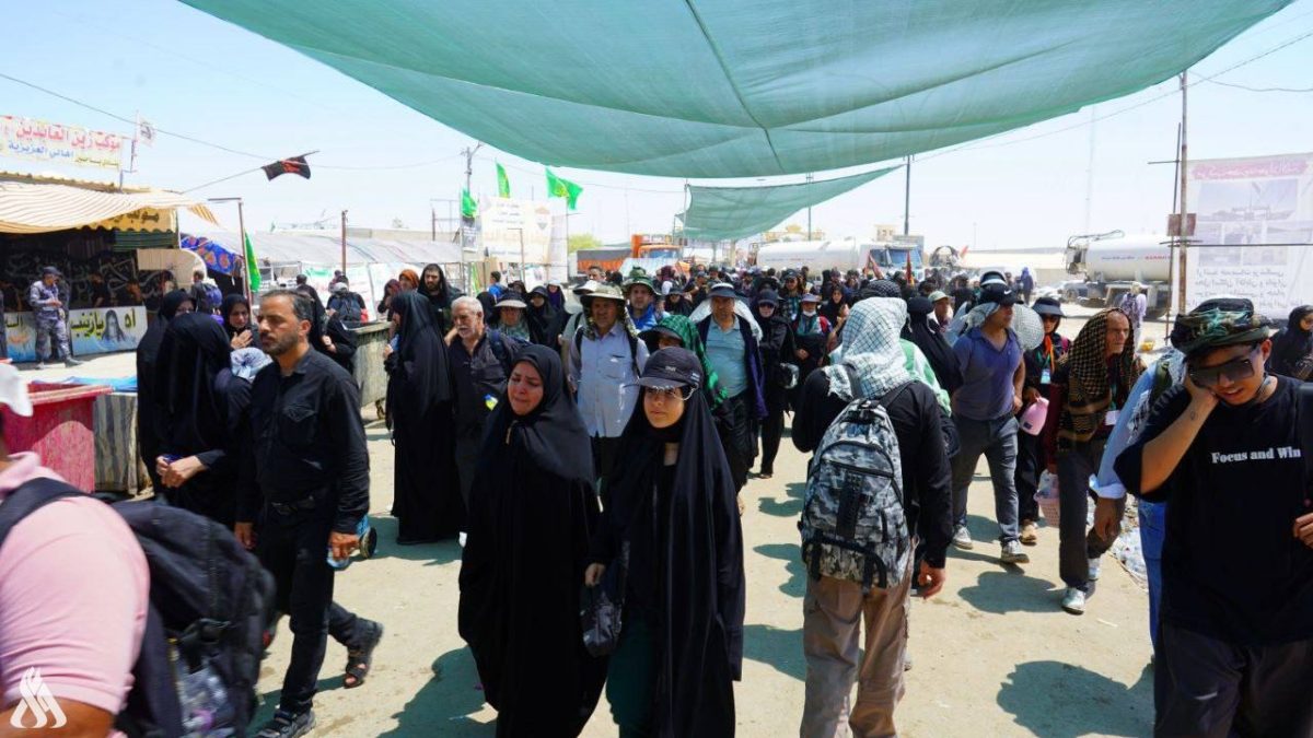 محافظتي واسط وإيلام الإيرانية تبحثان تنظيم تفويج الزائرين وتأمين الخدمات اللوجستية لزيارة الأربعين