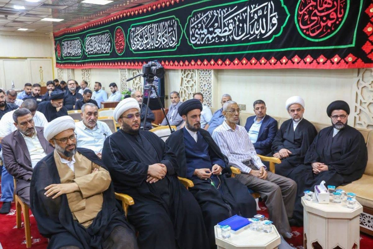 وفد مدرسة الإمام الحسين عليه السلام الدينية يشارك بالندوة التحضيرية لمركز تراث البصرة إستعدادا لإنعقاد مؤتمره العلمي الدولي الأول