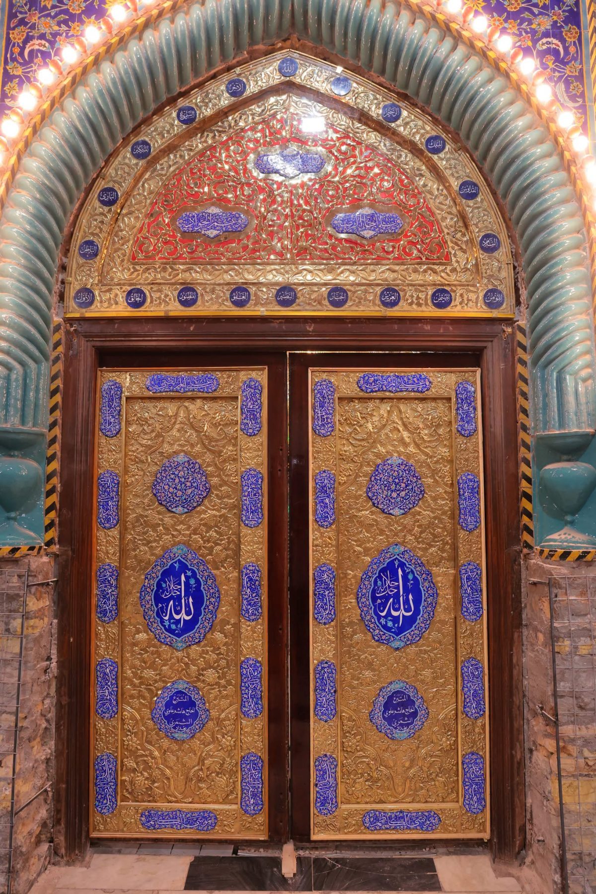 الامانة الخاصة لمزار القاسم بن الإمام الكاظم (عليهما السلام) في بابل يفتتح باب القبلة بحلّته الجديدة