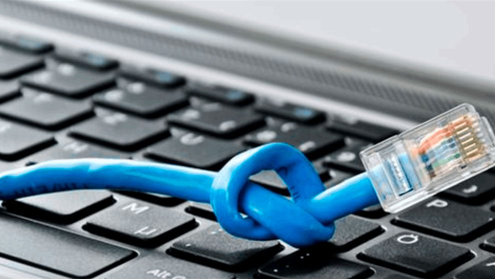 وزارة الإتصالات تعلن إيقاف خدمة الإنترنت لمدة خمسين دقيقة صباحا بالتزامن مع إنطلاق إمتحانات الدور الثاني