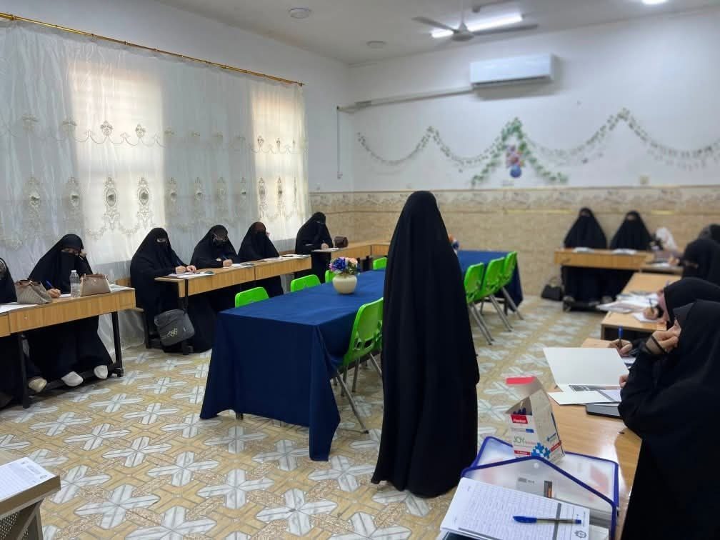 أكاديمية الوارث للتنمية تطلق برنامج (المعلم الرسالي) بمشاركة العشرات من الملاكات التربوية النسوية في محافظة كربلاء