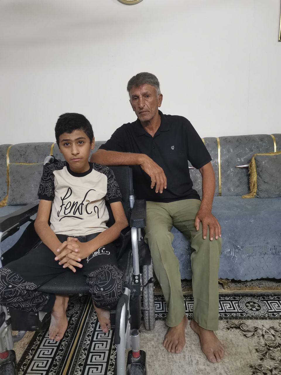 صراع مع المرض .. قصة الطفل أحمد الذي ضربه مرض ضمور العضلات - دوشين