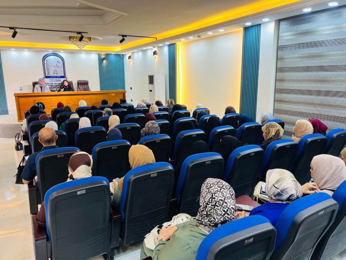 محافظة بابل تقييم ندوة توعوية بعنوان (بلغة الحب والتسامح نقضي على العنف والتطرف)