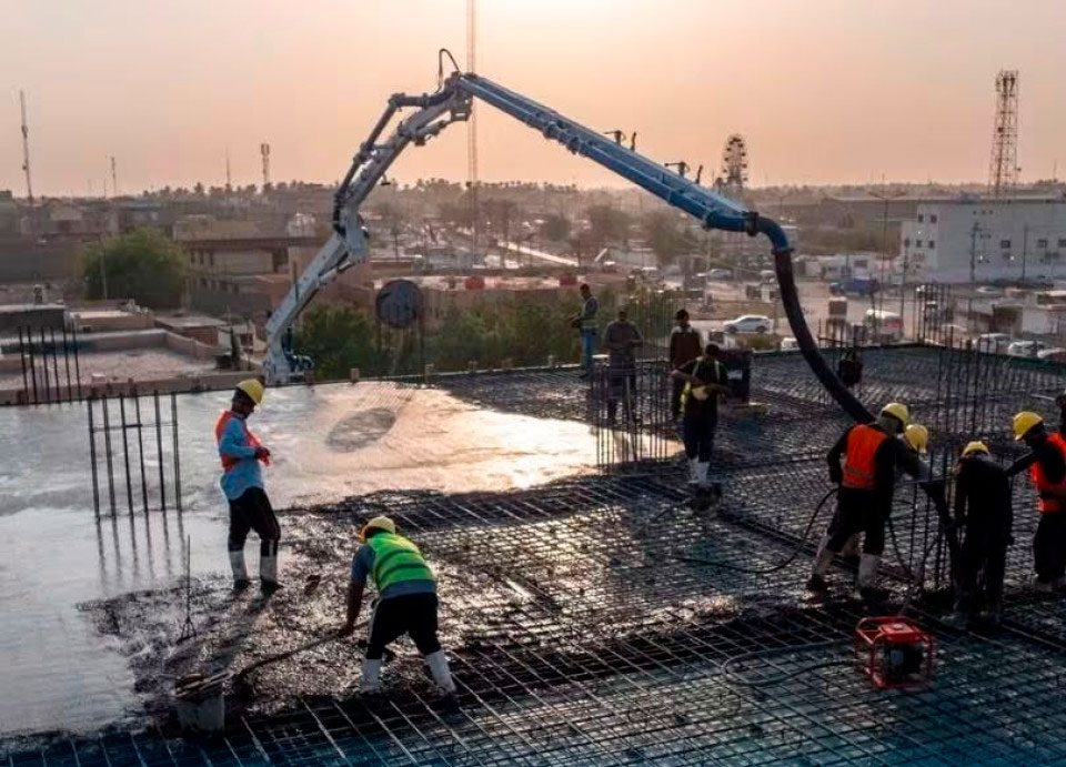 قسم المشاريع الهندسية في العتبة الحسينية ينفذ حزمة من المشاريع للعوائل الفقيرة في أغلب محافظات البلاد